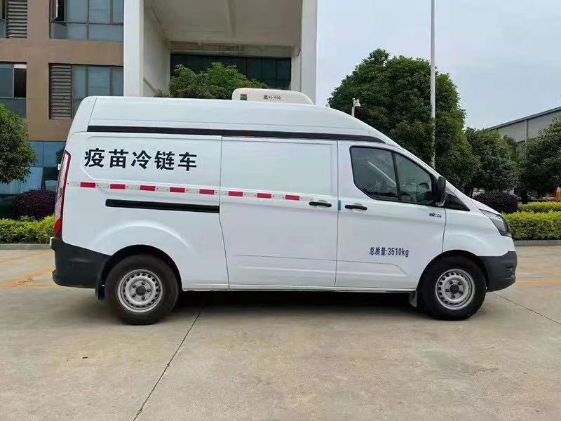 江铃福特汽油双排疫苗冷链车（手动档）