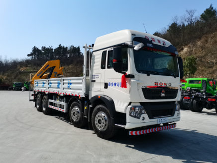 四轴重汽豪沃计量检衡车