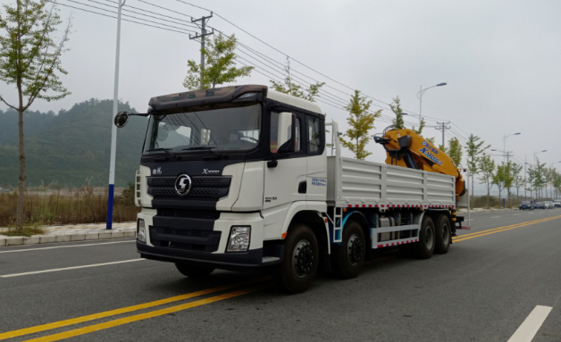 陕汽X3000 31吨四轴计量检衡车